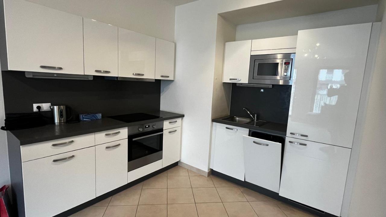 Residence Garden Tower S Balkonem, Garaz Praga Zewnętrze zdjęcie