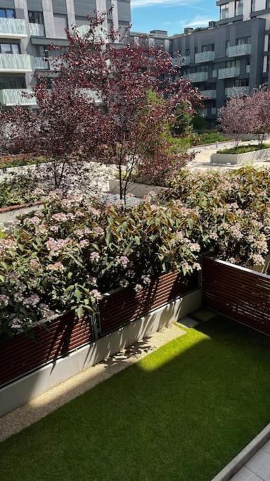Residence Garden Tower S Balkonem, Garaz Praga Zewnętrze zdjęcie